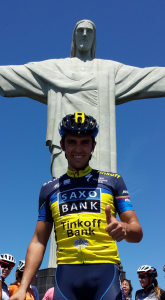 Contador, ante el Cristo del Corcovado © twitter