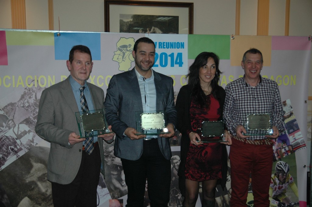 Los homenajeados por la Asociación de Ex Corredores Ciclistas Aragoneses.