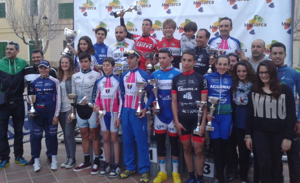 Podio con los vencedores del Trofeu Pasqua Ariany.