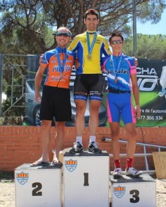 Podio con los ganadores en Cambrils. © FCC