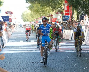 Shilov gana sin problemas © Vuelta Portugal