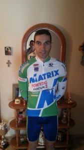 Toribio, con su nuevo maillot