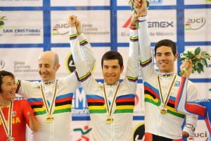 Podio velocidad equipos España 2 © RFEC