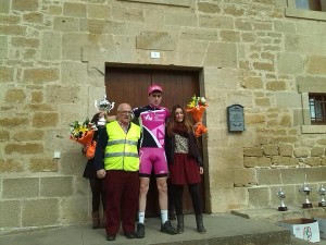 Podio del ganador de la montaña, Diego Martinez de Morentín.