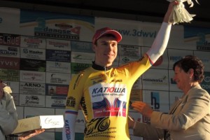 Vorobyev, de amarillo © Katusha