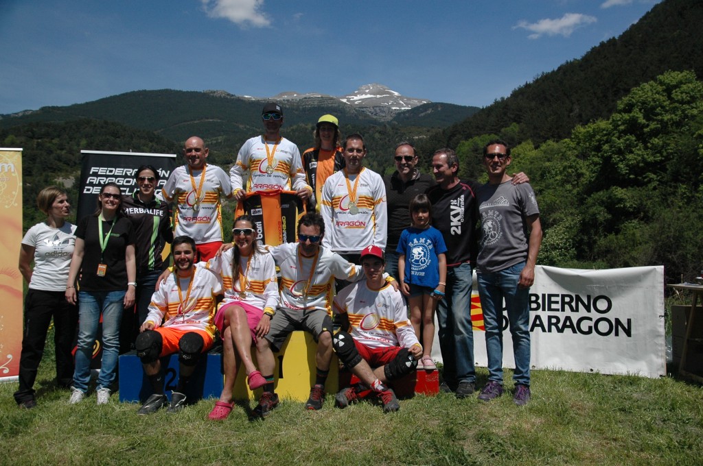 Los nuevos campeones de Aragón de enduro 2015.