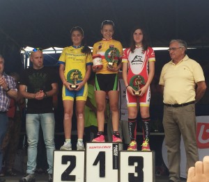 Podio de féminas infantiles 1º © FCC