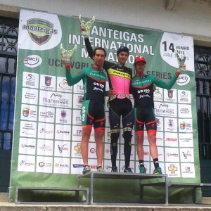 Podio masculino, con Ferreira entre Romero y Pinto.