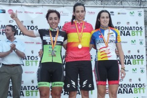 Podio feminas Cto. España XC Eliminator 2015_2