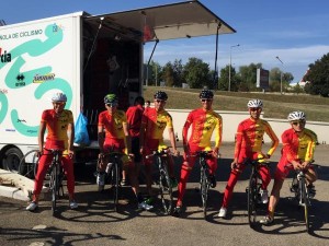 La selección española lidera la clasificación por equipos © RFEC