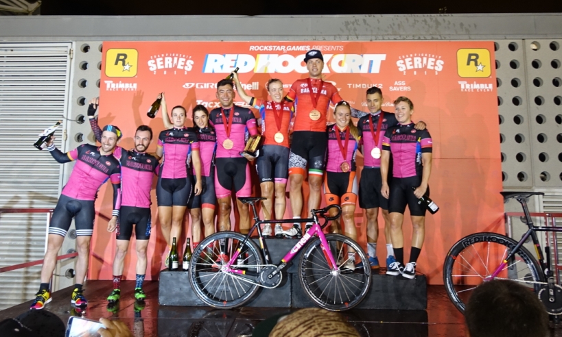 Podio completo en Barcelona