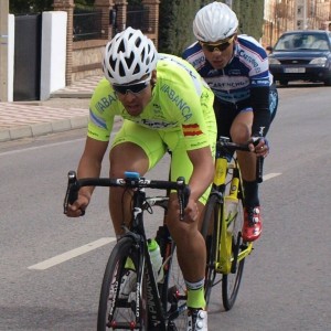 Ángel de Julián, ganador de la carrera toledana © @GoramaCycling