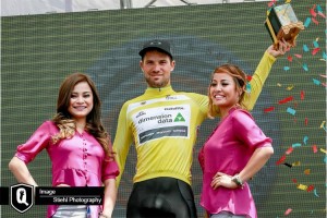 Van Rensburg en el podio 