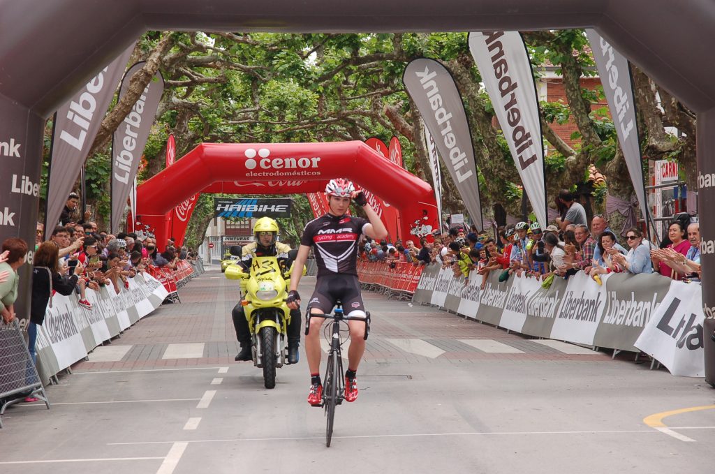 Pérez-Landaluce, vencedor de la prueba júnior © Fed. Cántabra