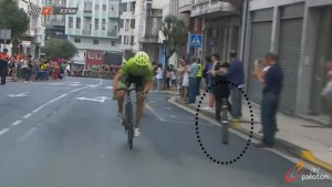 El bolardo contra el que impactó Kruijswijk