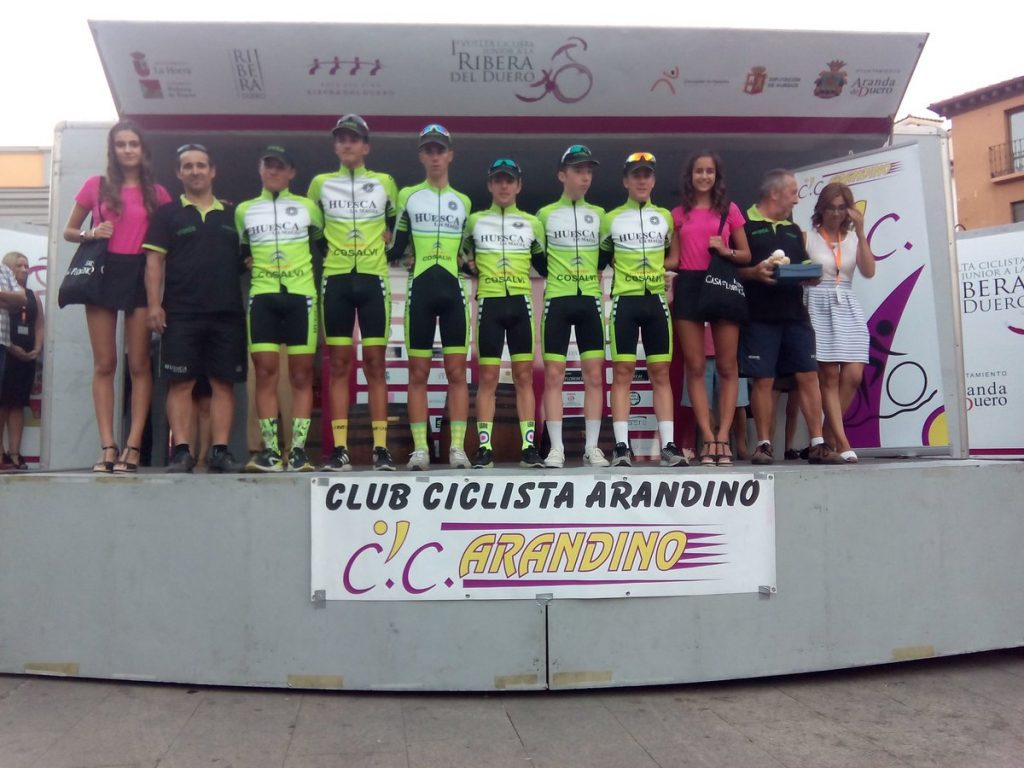 Huesca La Magia, ganador de la CRE © Vuelta Ribera