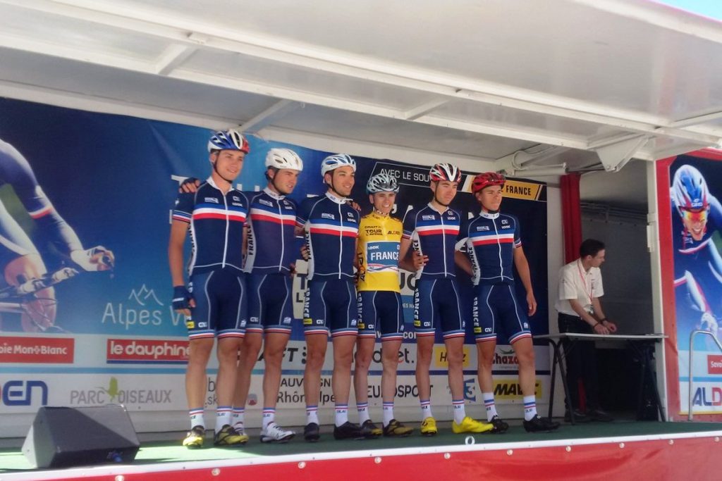 El equipo francés junto al ganador Gaudu © @cyclismactu