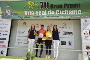 Iván Martínez en el podio © Ayto. Vila-real