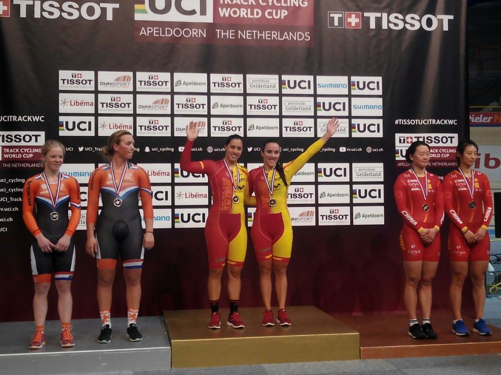 Calvo y Casas, de nuevo en el centro del podio © RFEC