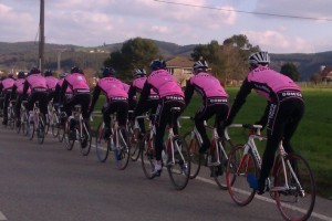 El equipo Gomur-Cantabria Deporte fue el mejor de la carrera cántabra.