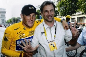 Armstrong y Bruyneel, tras el séptimo Tour
