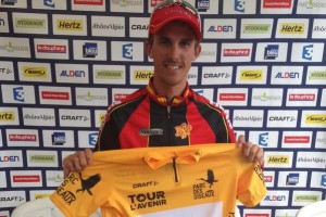 Fernández, con el maillot del Tour del Porvenir © RFEC