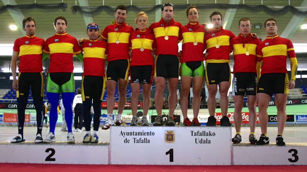 Los últimos campeones en Tafalla © RFEC