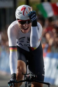 Martin hace el 3 en meta © Toscana 2013