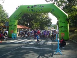 Los participantes, preparados en la salida.