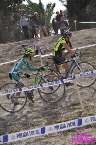 Las féminas, en acción © CC Camp de Mirra