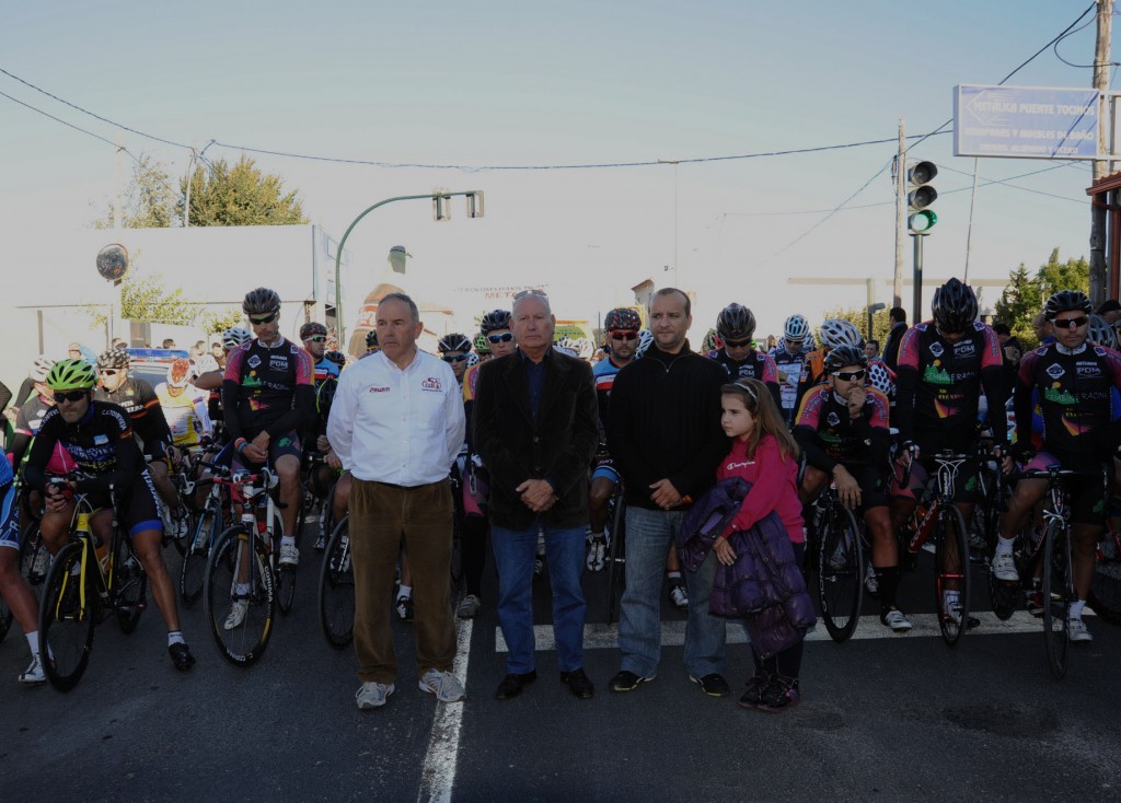 Antes de comenzar la prueba, se guardó un minuto de silencio en memoria de Marcelino Oliver.