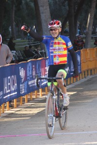 Así ganaba Balaguer en el Cyclo-cross Internacional Ciutat de València. © RFEC