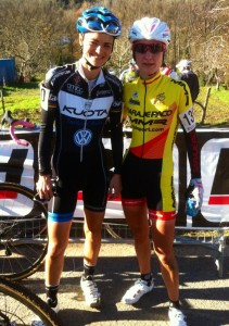 Rocío Gamonal y Aida Nuño, antes de comenzar la prueba cántabra.