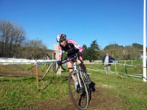 Larrinaga mantiene su regularidad y finaliza a poco más de medio minuto de Aitor Hernández. © Fede Vuelta