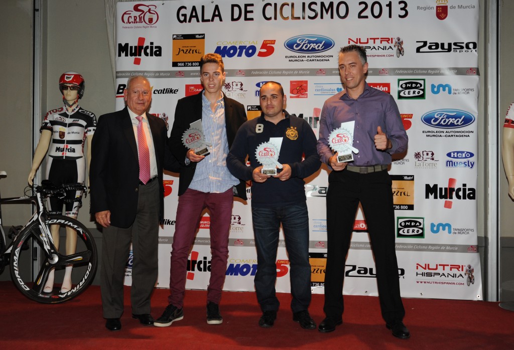 Los mejores de la temporada subieron a recoger sus galardones. © FCRM