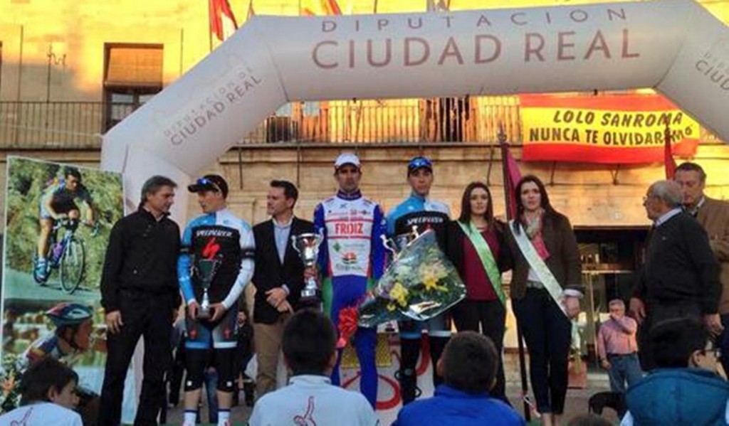 De Segovia, Camacho y López-Cozar, en el podio.