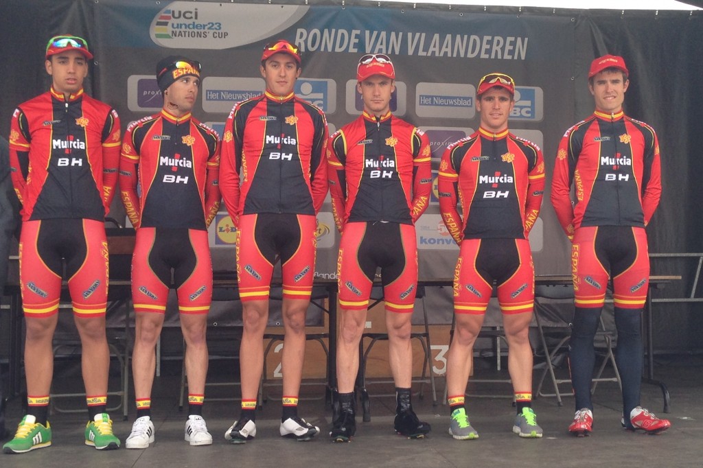 La selección española sub-23 se dejó ver en Flandes. © RFEC