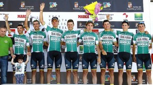El Caja Rural, en el podio © Rafa Gómez /CAF