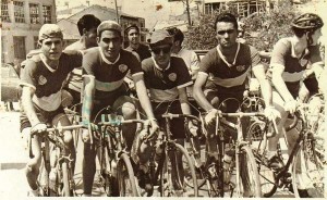 ¿Equipos de cinco corredores?