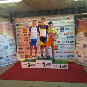 El podio de la carrera lo formaron Alejandro Martínez, David Espejo y Manuel Giner. © FCRM