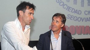 José Luis de Santos y Pedro Delgado, durante la presentación de la Vuelta a Segovia. © Antonio de Torre