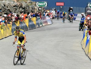Contador llega a meta