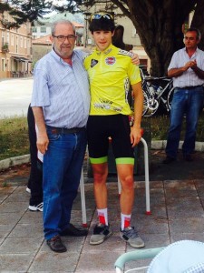 Victoria y liderato para Gotzon Martín.