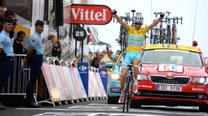 Nibali corona Hautacam © ASO