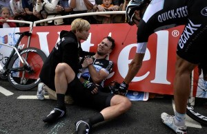 El británico tras su caída © twitter