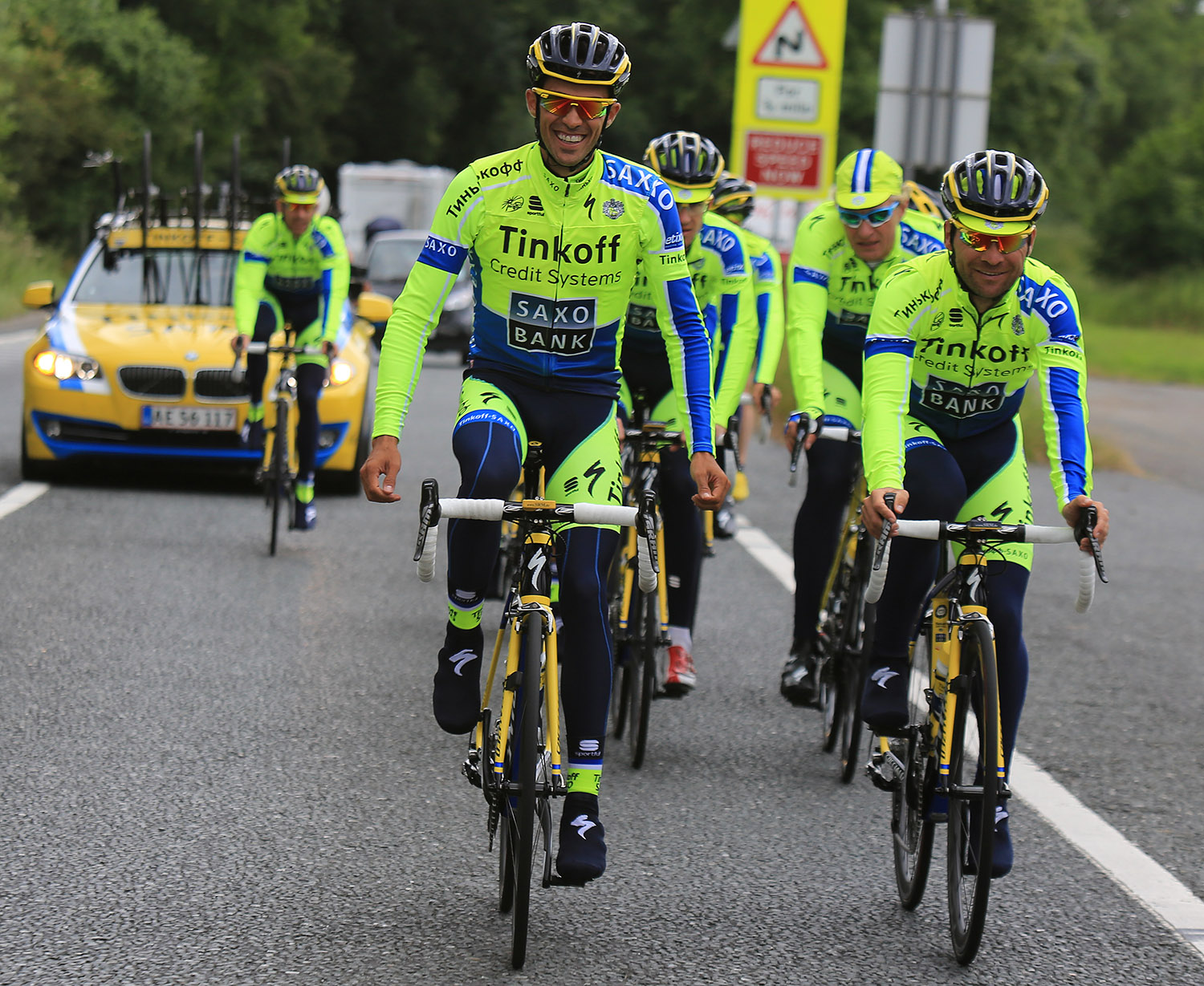 Contador Tinkoff estrenan maillot en el Tour - Ciclo21