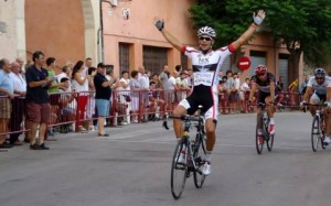 Ballester sumó otra victoria en Sineu. © balearbike.com