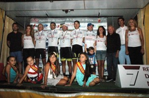 Campeones sénior y máster en el podio de Torres de Cotillas. © FCRM