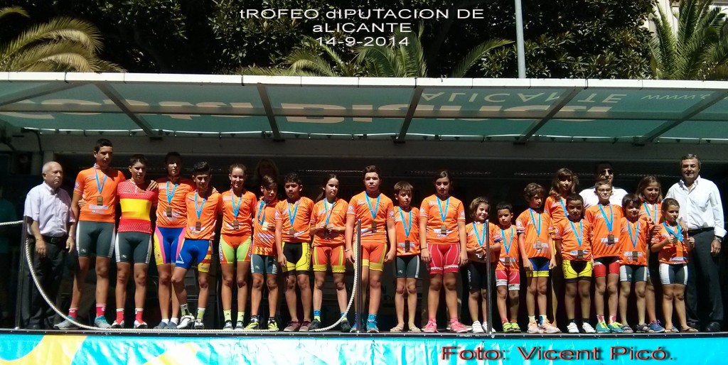 Podio final de Alicante