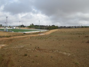 Terreno donde se ubicaría la pista.